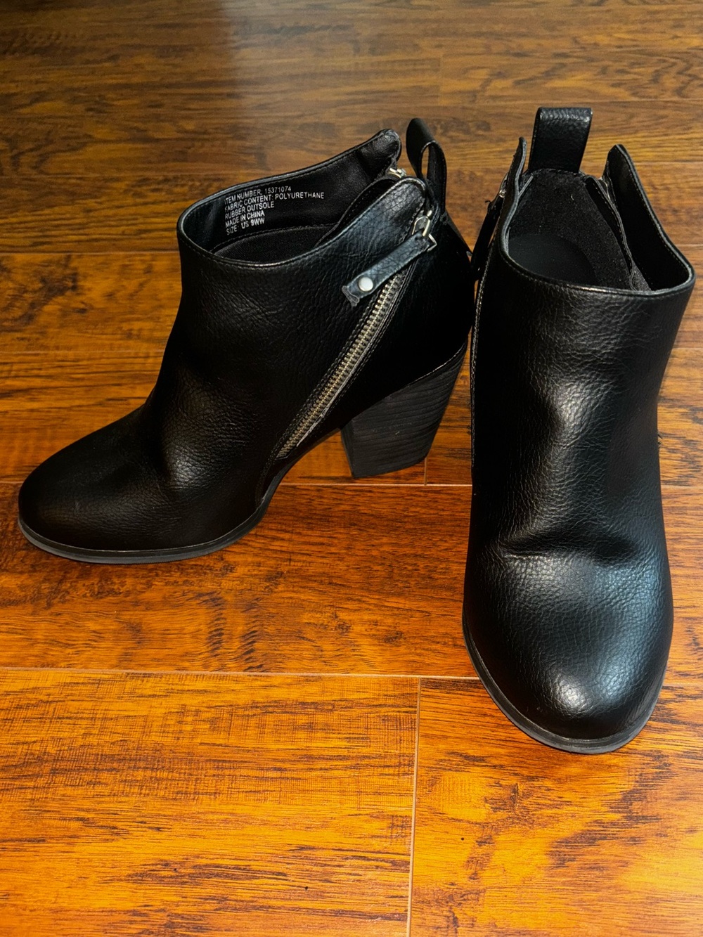 Torrid Black Leather Ankle Booties Double Side Zipper Heeled Wedge Boots 9WW